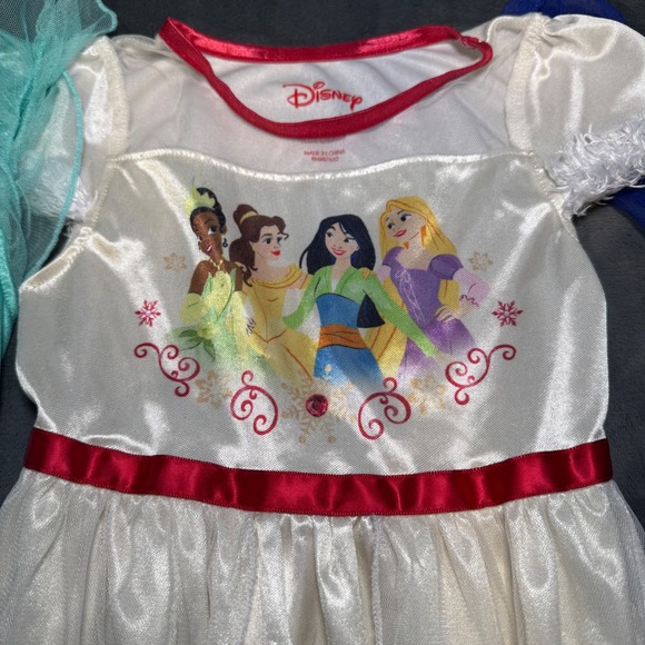 Disney Princesses Short Sleeve Nightgowns Girls Size Small (6/6X) Set of 3 EUC - Picture 3 of 10
